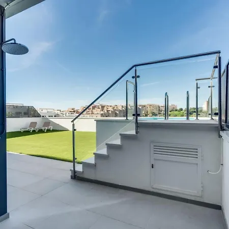 Apt. With Private Pool Wellingtonia * Estepona