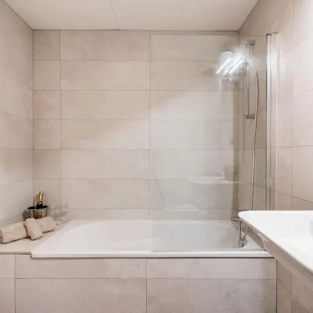 Apt. With Private Pool Wellingtonia Estepona
